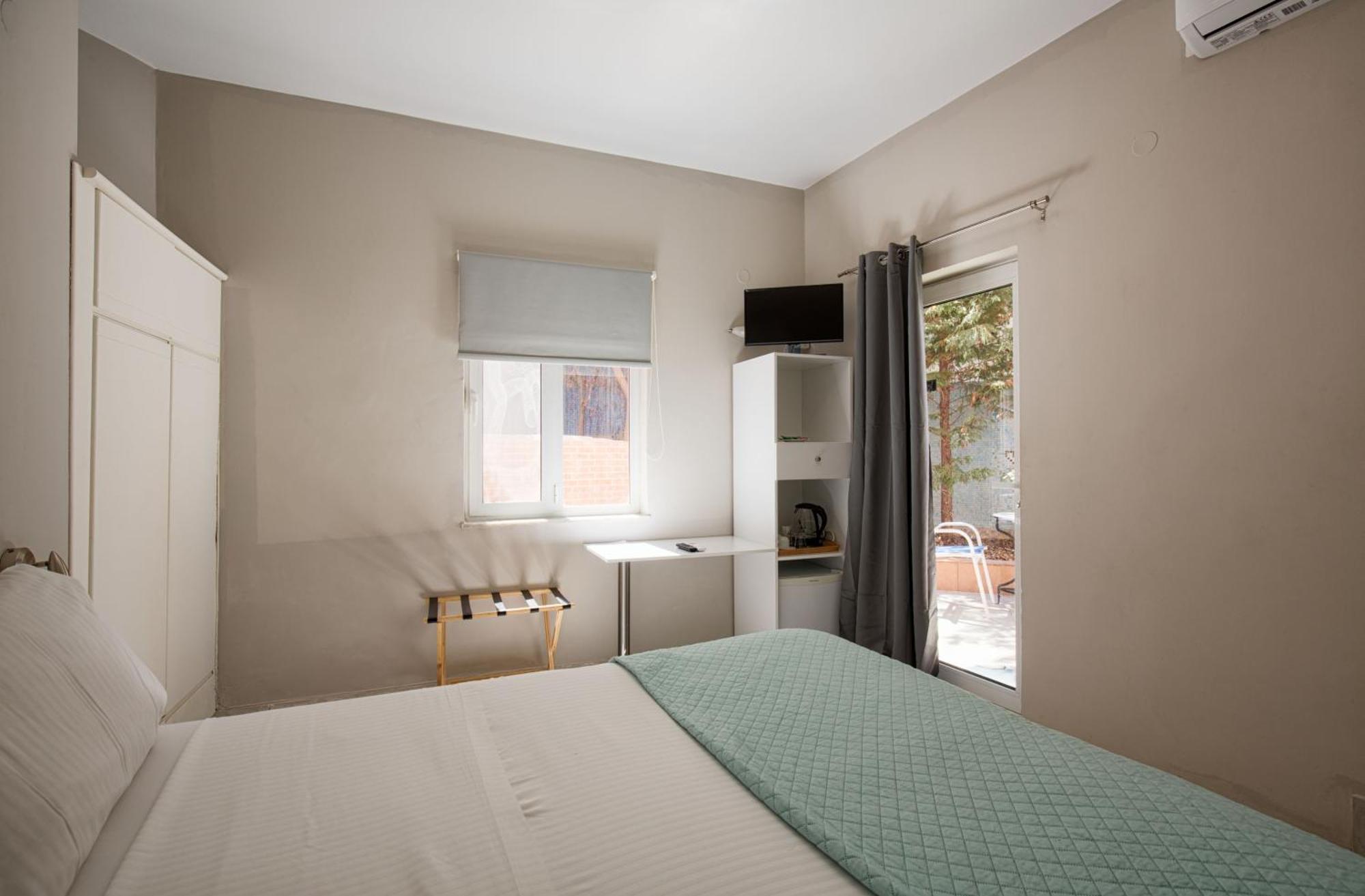 Yasmine Apartments Kato Daratso Extérieur photo